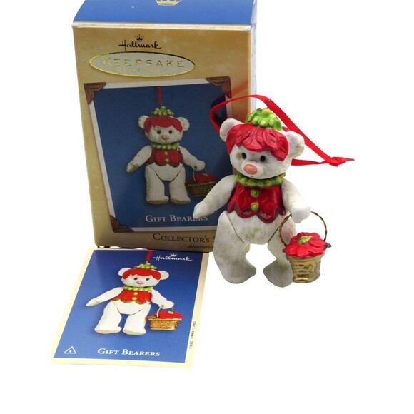 2002 Gift Bearers #4 Hallmark Keepsake Christmas Ornament - Picture 1 of 7